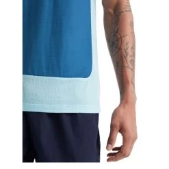 Icebreaker T-SHIRT ZONEKNIT AZUL HAZE -Boutique De Camping 0695c8638eb5ce531a2d314fe550