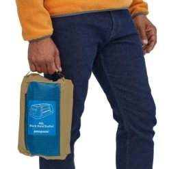 Patagonia BLACK HOLE DUFFEL 40L ANACAPA BLUE -Boutique De Camping 0bec568b154250ecb8336c13de1c
