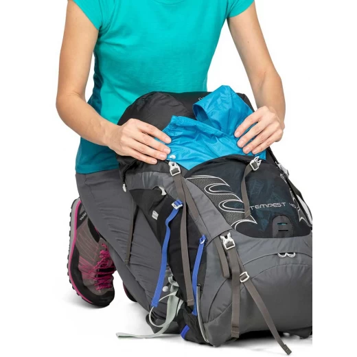 Osprey SAC A DOS FEMME TEMPEST 40 NOIR M/L 3 Osprey SAC A DOS FEMME TEMPEST 40 NOIR M/L – Image 3