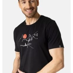 T-SHIRT NIKKO LANDSCAPE BLACK -Boutique De Camping 45335bbb393627c2b73ccf74fed7